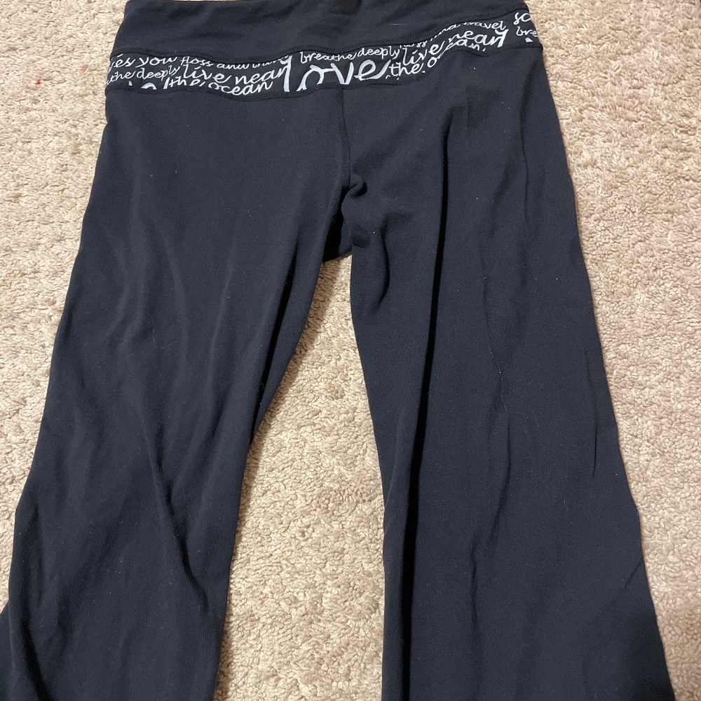Lululemon reversible capris